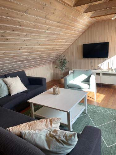 Havbris apartment with sea view in Borhaug, Farsund in Borhaug