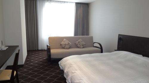 Premium Double Room with Sofa Bed - Lower Floor - Non-Smoking