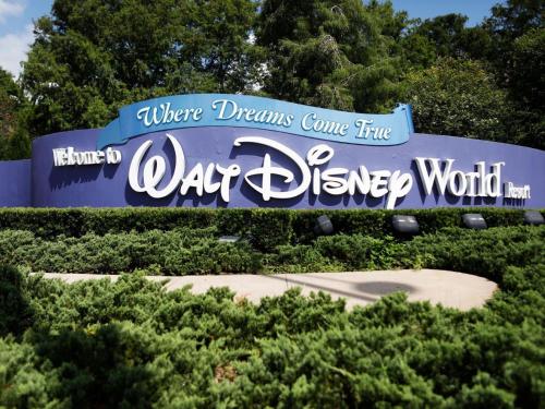 2 room DisneyResortVillas by AmericanVacationLiving in Orlando, USA