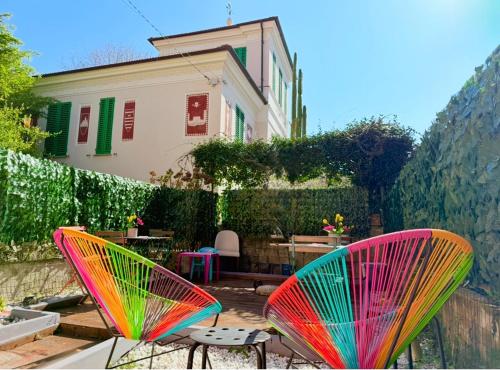 Pink House Garden 1