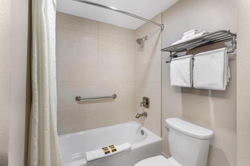 Best Western Plus Boomtown Casino Hotel - image 33