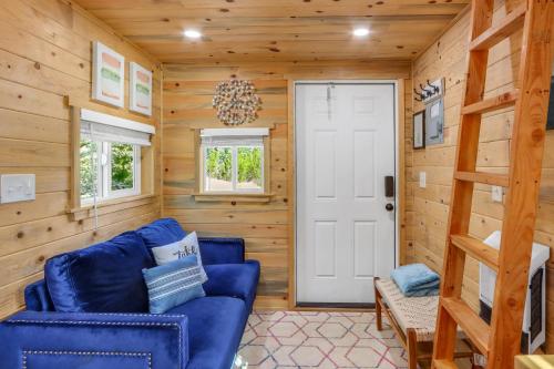 Arbor House of Dripping Springs - Serenity Hollow in Dripping Springs, USA