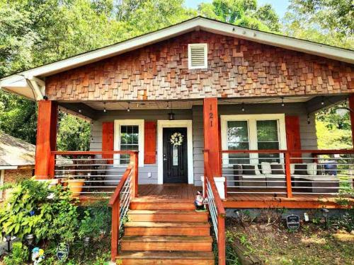 Cozy Quiet Intown ATL Bungalow in Collier Heights