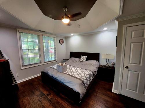 Cozy Quiet Intown ATL Bungalow in Collier Heights