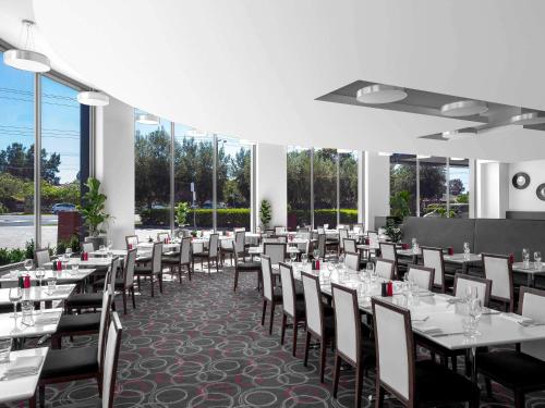 Mantra Melbourne Airport - Hotel - Melbourne