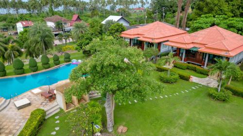 Located in heart of Koh Lanta