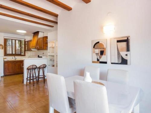 Casa adosada junto al río - 6 pers. - ES-373-84 (Casa adosada junto al rio - 6 pers. - ES-373-84) in Casas Devesa