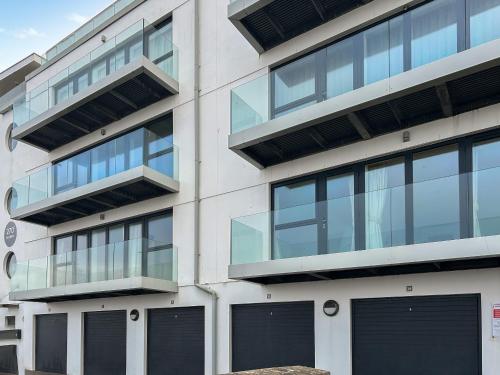 Exterior view, Flat 2 near Lewinnick Lodge