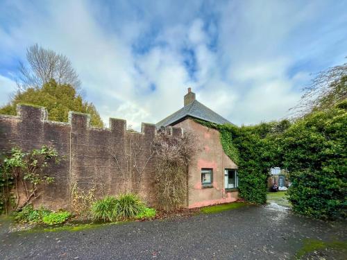 Зовнішній вигляд готелю, Garden View Cottage - Uk50886 in Ladybank