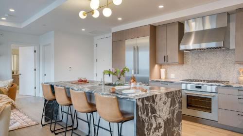 Instalaciones, Alpine Oasis at Frontgate by AvantStay Luxe 3BDR Near Vail w Views Gym Pool Game Room in Avon