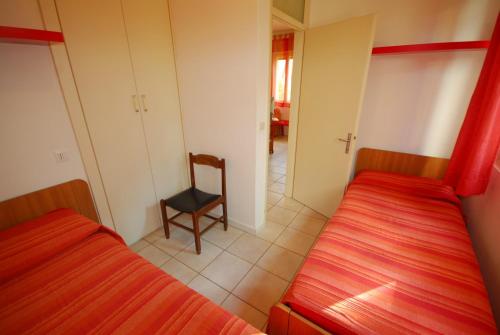 Two-Bedroom Apartment image 5