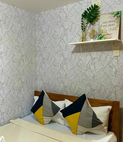 Amancio's Tourist Inn-Close to the Airport Room Type - Standard Queen Room