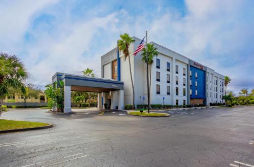 . Hampton Inn & Suites Port St. Lucie