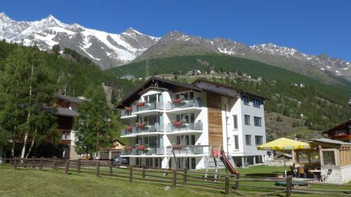 Haus Amici - Apartment - Saas-Grund