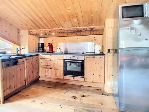 Résidence Les Granges - Chalet d'exception · Hameau des Granges · Vue exceptionnelle MAE-6674 (Residence Les Granges - Chalet d'exception · Hameau des Granges · Vue exceptionnelle MAE-6674) in Praranger