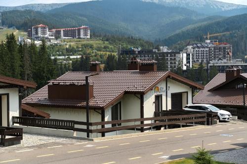 Die SONNE, Bukovel