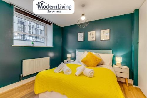 ModernLiving Stevenage 1 Bedroom Apartment Town Centre Sleeps 4 in ستيفيناج