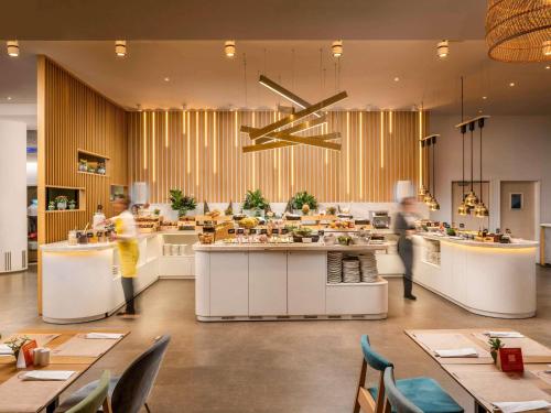 餐廳, 諾富特酒店 (Novotel Bucharest City Centre Hotel) in 布加勒斯特市中心