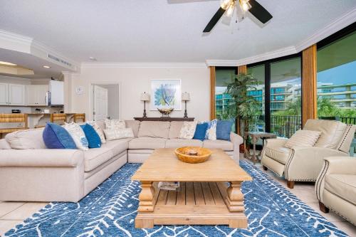 Phoenix on the Bay 1205 – khách sạn tại Caswell