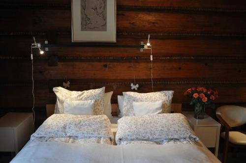 Double Room image 9
