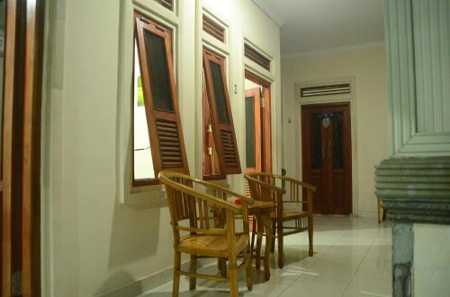 Budget Door Legian Inn Bali