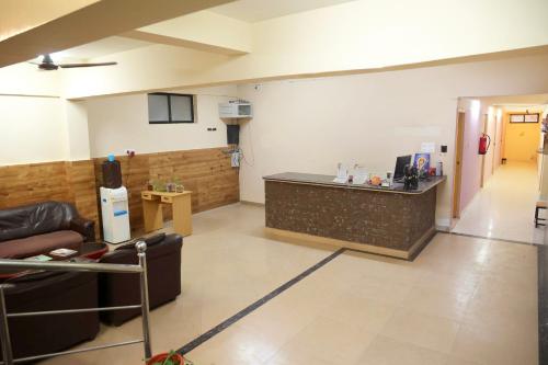 Virksham Hotel Ganapathy in 加納帕蒂