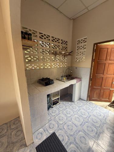 Partial Seaview Bungalow Near Sairee in Taa Then Bay