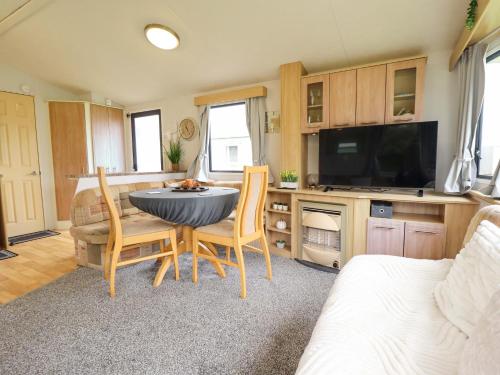 Southview Leisure Park - Firs 83 - image 4