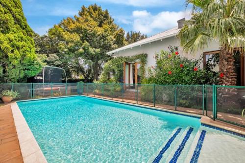Top 99 — other in 99 St Swithins Ave, Johannesburg South Africa, 2092