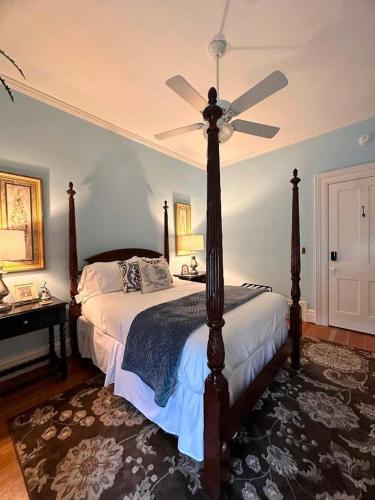 . Bluebell Room
