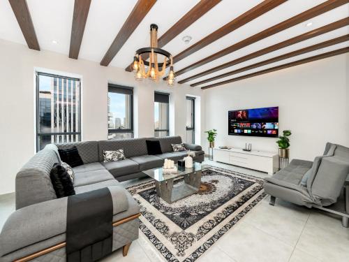 Luxury 3 Bedroom Sub Penthouse – khách sạn tại Tháp Hồ Jumeirah