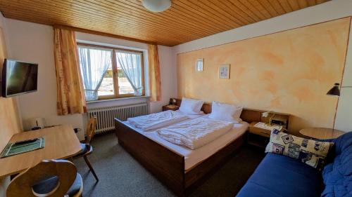 1 queen bed