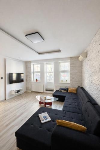 Apartmán v srdci Piešťan s parkovaním zdarma (Apartman v srdci Piestan s parkovanim zdarma) in بييشتاني