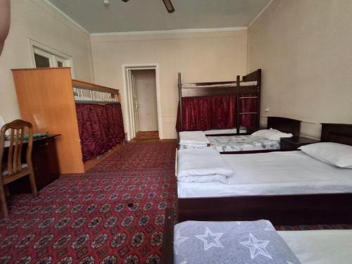 Next Stop Hostel in Nurota