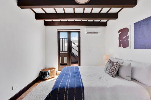 Charming Old San Juan 2br Steps to Everything - main image