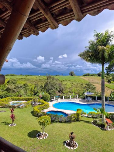 finca hotel palmas frente a panaca in Quimbaya