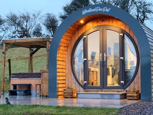 Exterior view, Four Paws Glamping in Bronant