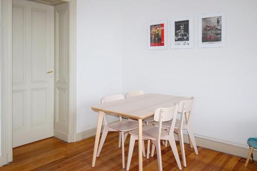 Cozy apartment - city center in Havange