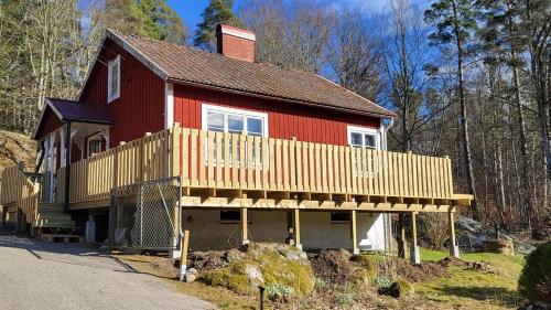 Nice idyllic house in 에발뤼케