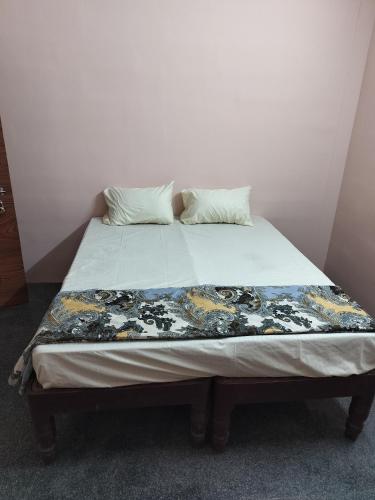 Swarna Lodge in Badami