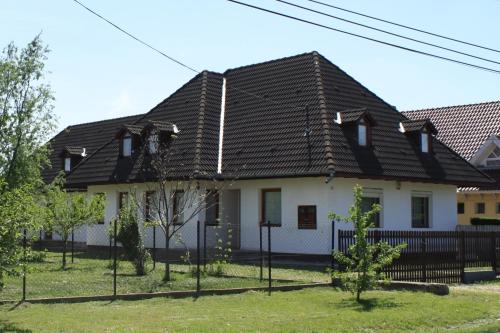 Exterior view, Csaladfa Vendeghaz in Sagvar