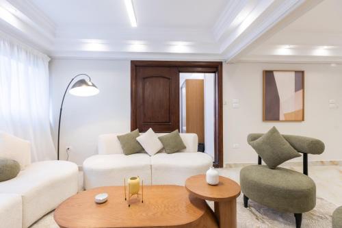 Cairo Homes Modern 3BR Apartment in Zamalek - image 8
