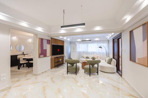Cairo Homes Modern 3BR Apartment in Zamalek - image 11