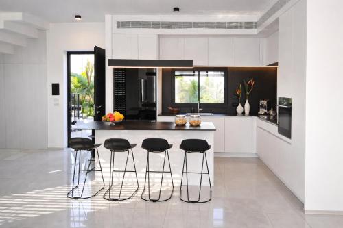 Sea 300 Villa in 미그달