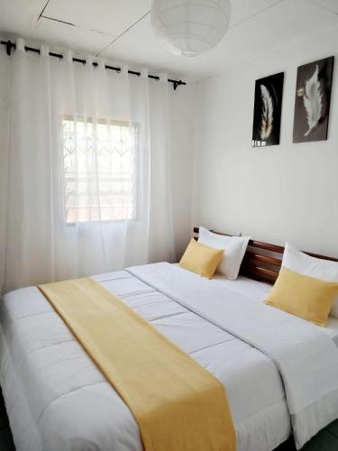 Côté Plage Kribi Studio Soleil (Cote Plage Kribi Studio Soleil) in ครีบี