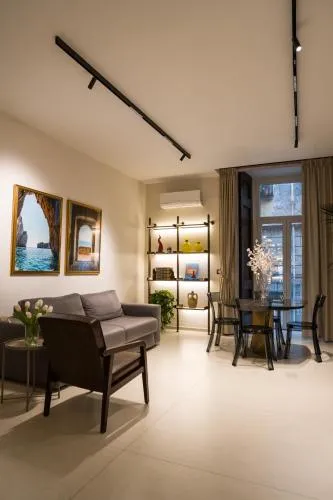 Aledo Boutique Apartments photo 2