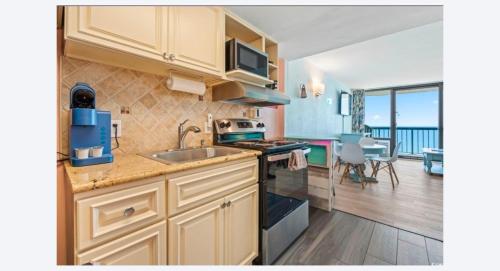 Compass Cove 2