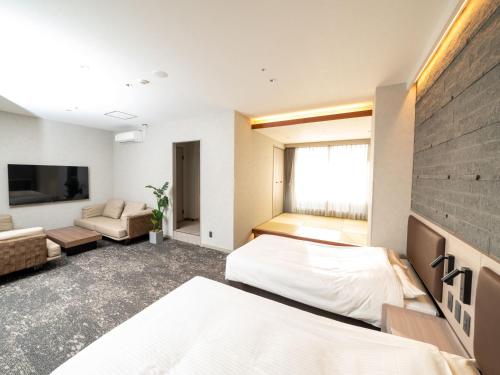 Deluxe Twin Room with Sea View