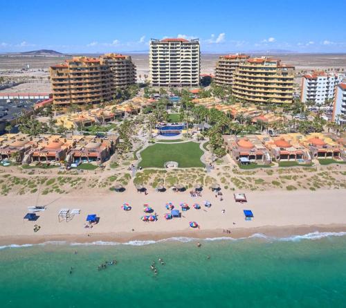 Bella Sirena Beachfront Resort Condo D603