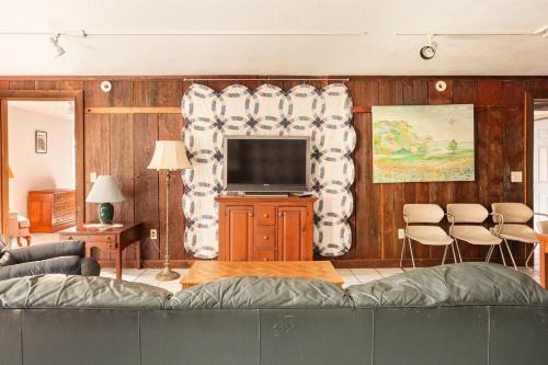 Chester County, Accessible, Fall Colors Retreat in Coatesville (PA)
